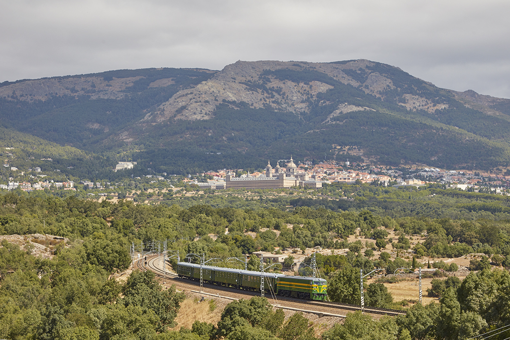 Philip II Train in its natural environment